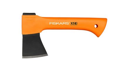 Kamperska sekira Fiskars X5